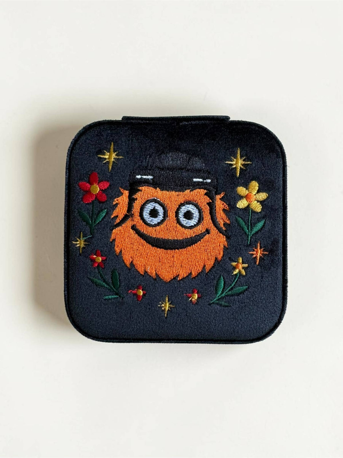 +GeoMetricGem - Philly Hockey Mascot Velvet Embroidered Jewelry Travel Case