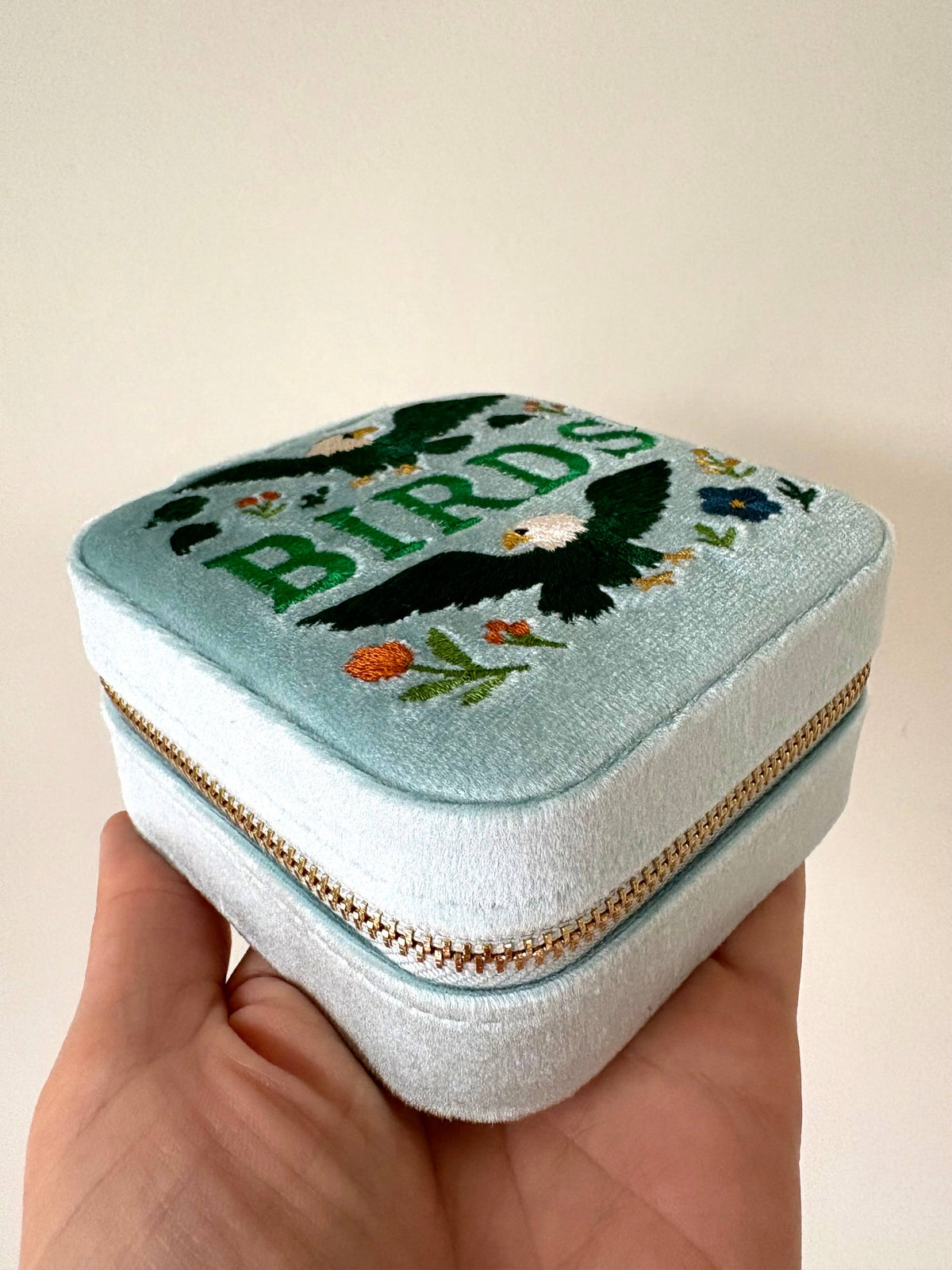 +GeoMetricGem - Birds Velvet Jewelry Travel Case Box Philadelphia Eagles 