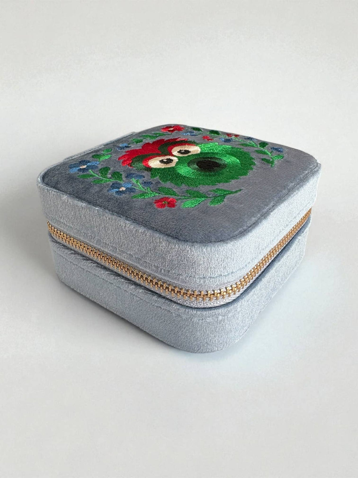 +GeoMetricGem - Philadelphia Baseball Mascot Jewelry Travel Case Box