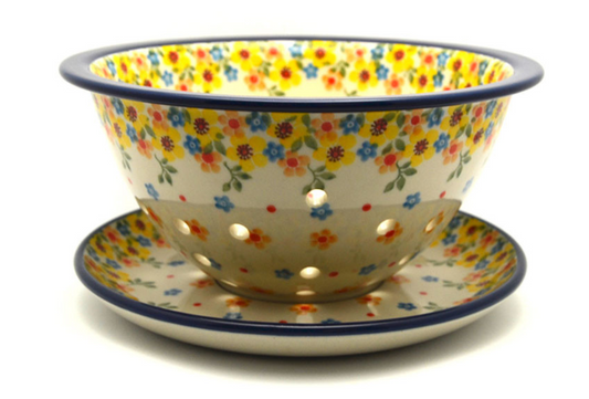Polish Pottery Berry Bowl with Saucer - Buttercup