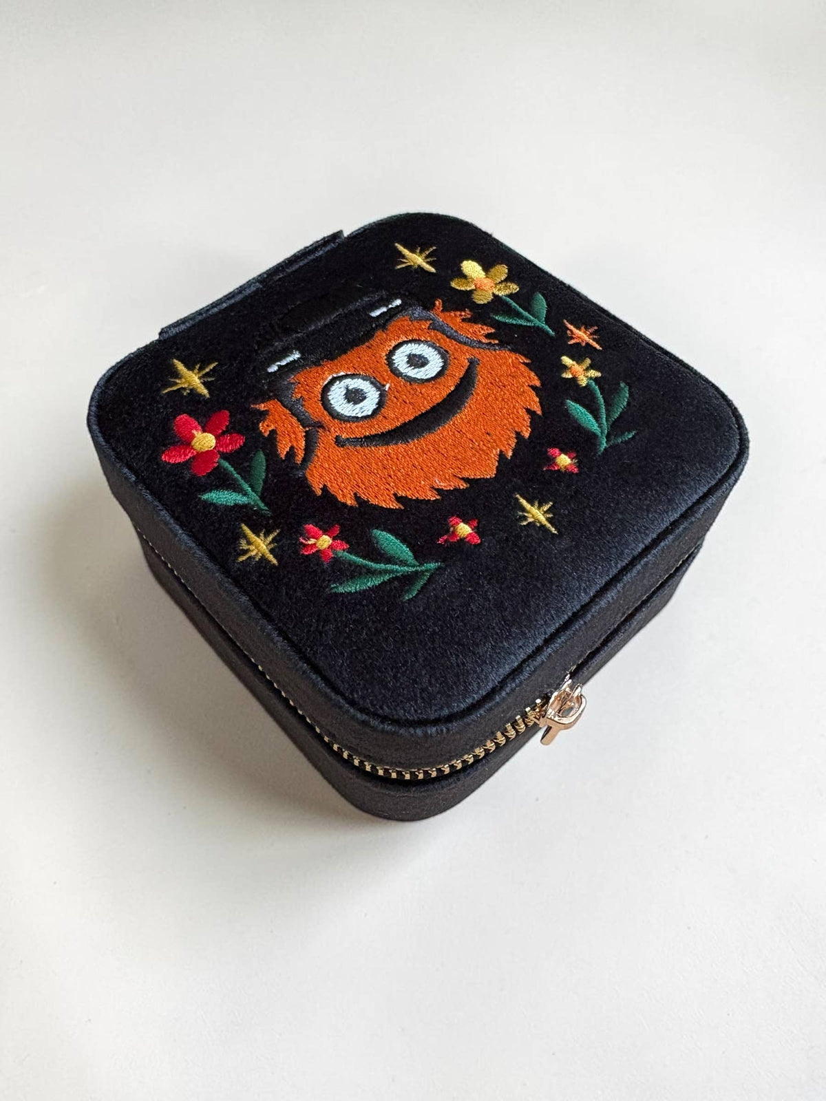 +GeoMetricGem - Philly Hockey Mascot Velvet Embroidered Jewelry Travel Case