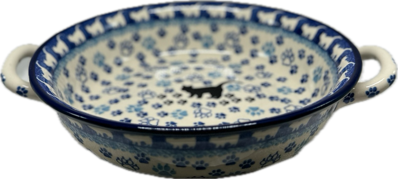 Polish Pottery - Round Baker w/ Handles - Boo Boo Kitty